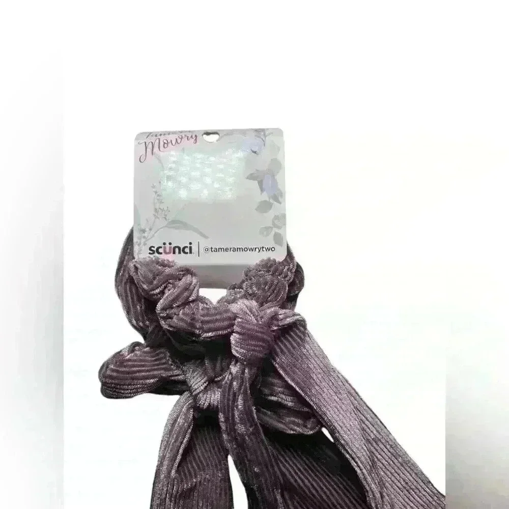 scunci hair bow